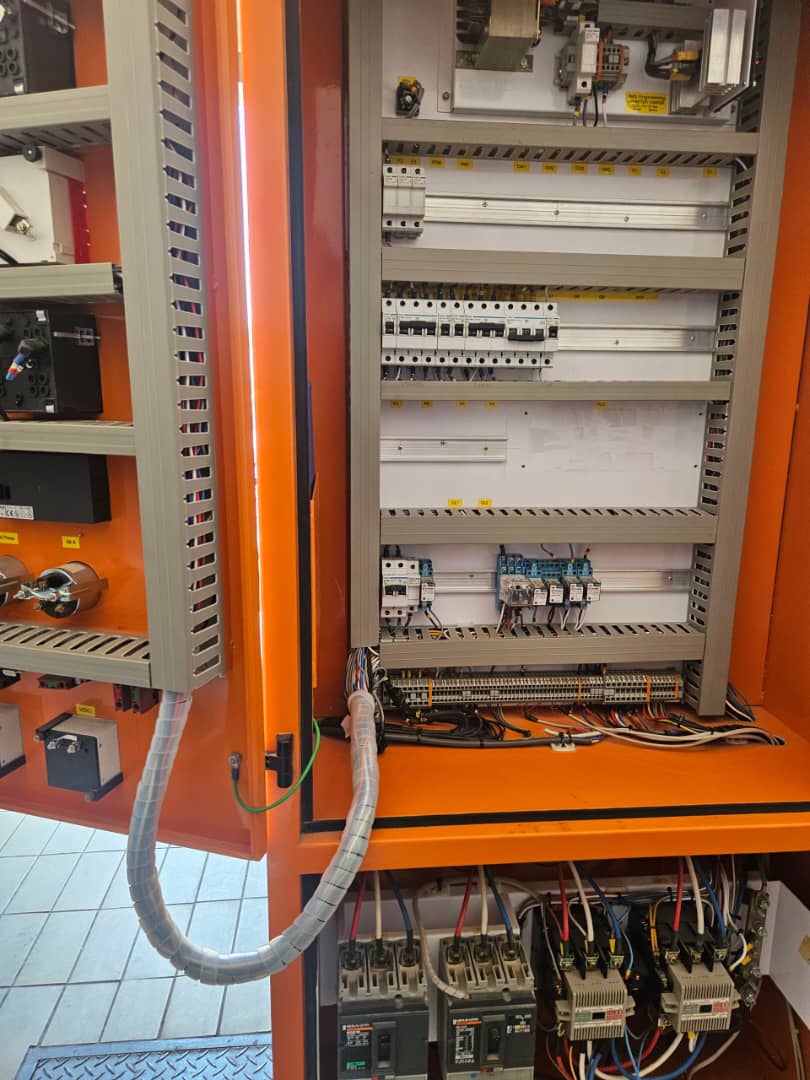 WhatsApp Image 2025-11-06 at 17.15.13